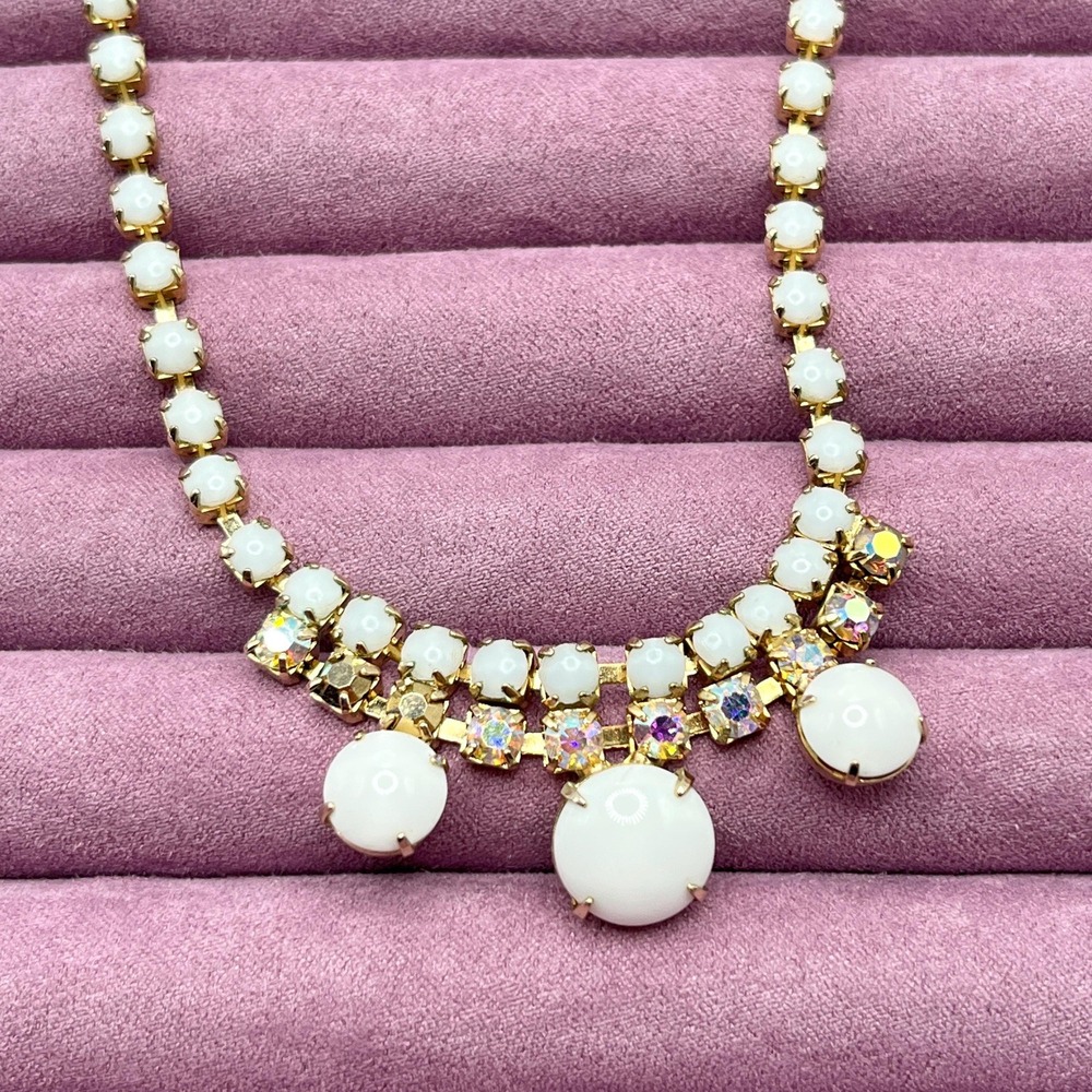 Vintage 60s Sparkling Rhinestone and Milk Glass Cabochon Gold Tone Necklace